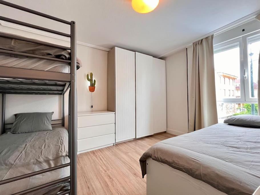 Acogedor Apartamento En โซโม ภายนอก รูปภาพ